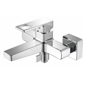 Смеситель для ванны Haiba HB60615, хром Смеситель для ванны Haiba HB60615, хром