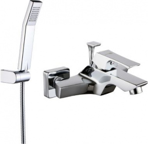 Смеситель Lemark Unit LM4502C для ванны с душем Смеситель Lemark Unit LM4502C для ванны с душем